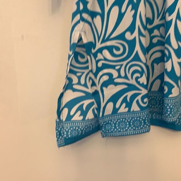 Amanda Blue blue and white tunic. Size S. Length 26”EUC - Picture 3 of 6
